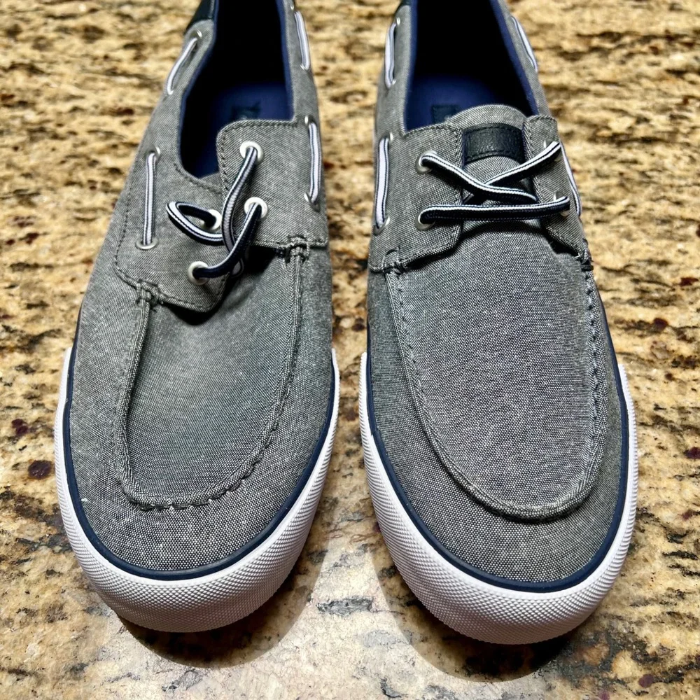 NWT Tommy Hilfiger Petes Men's Gray‎ Boat Shoes Slip On Lace Up Size 11.5